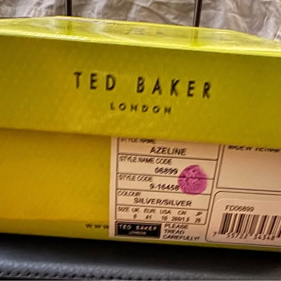 New Ted Baker Metallic Silver Heels with Bows - Picture 8 of 9